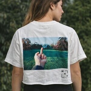 Ai Weiwei x MAF Middle Finger Trump White House Cropped T-Shirt Sz Medium RARE